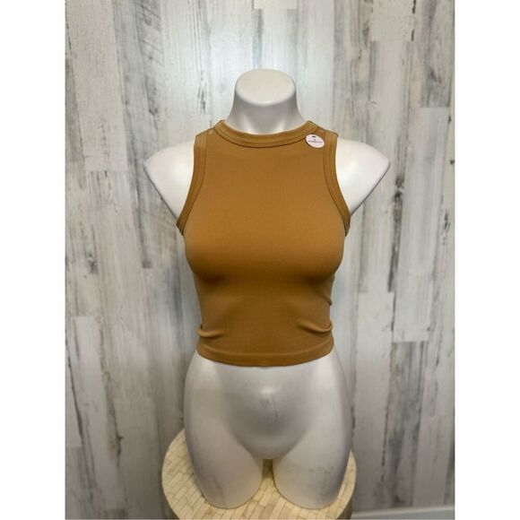 Brown tank top - Picture 2 of 7